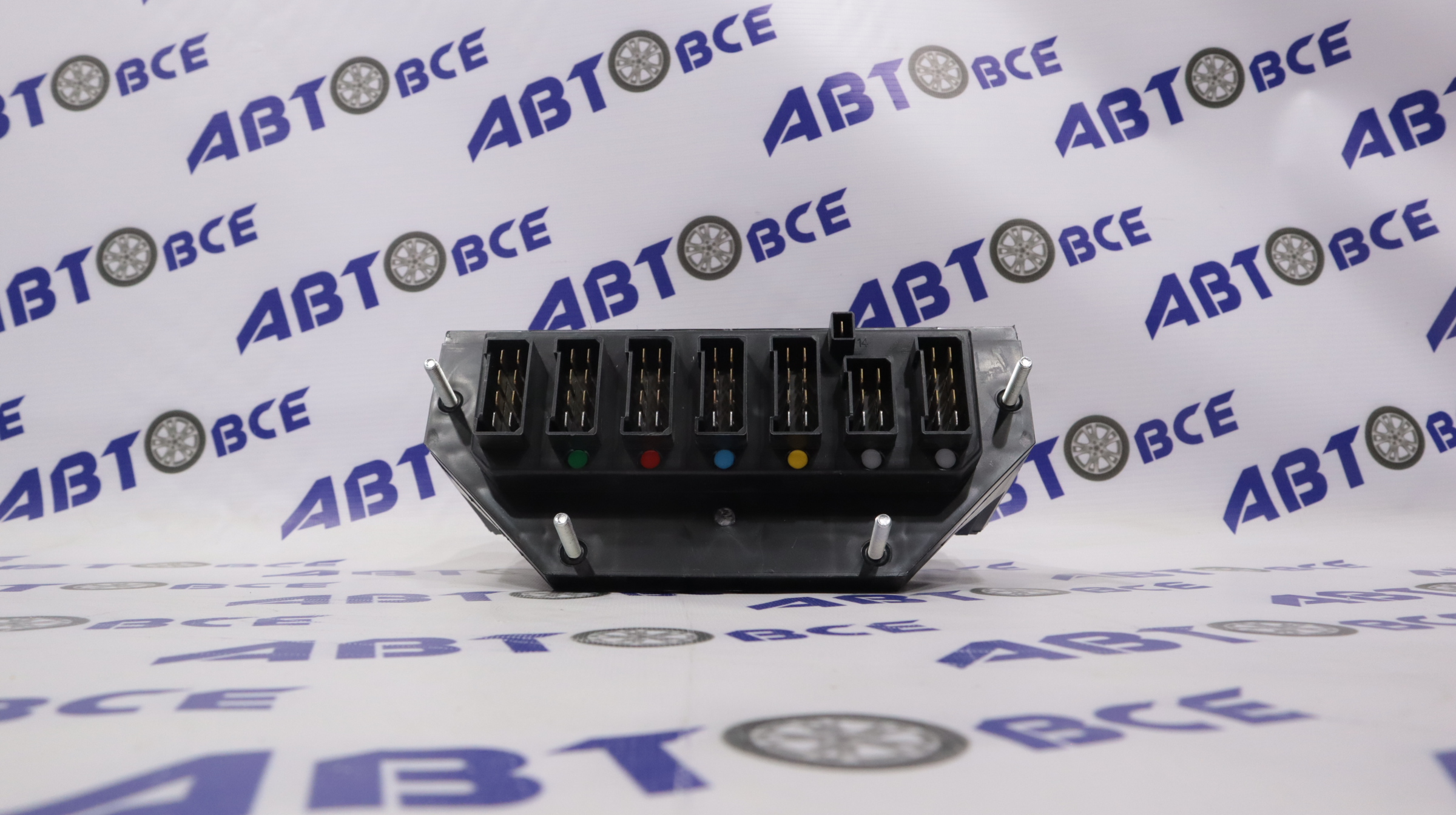 Блок предохранителей карбюр.ВАЗ-2107 (Нового Образца- евро предохранит.) Авар